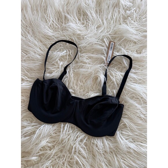 Skims Smoothing Intimates Strapless Bra Onyx Size 32DD - Picture 3 of 6